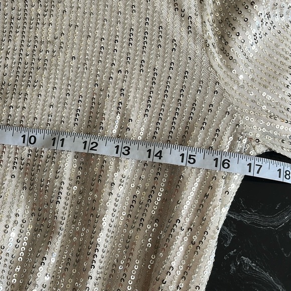 🥂👗✨ Forever21 Sequin Peasant Long-sleeve Mini Dress-S-Champagne-NWT - Picture 16 of 16